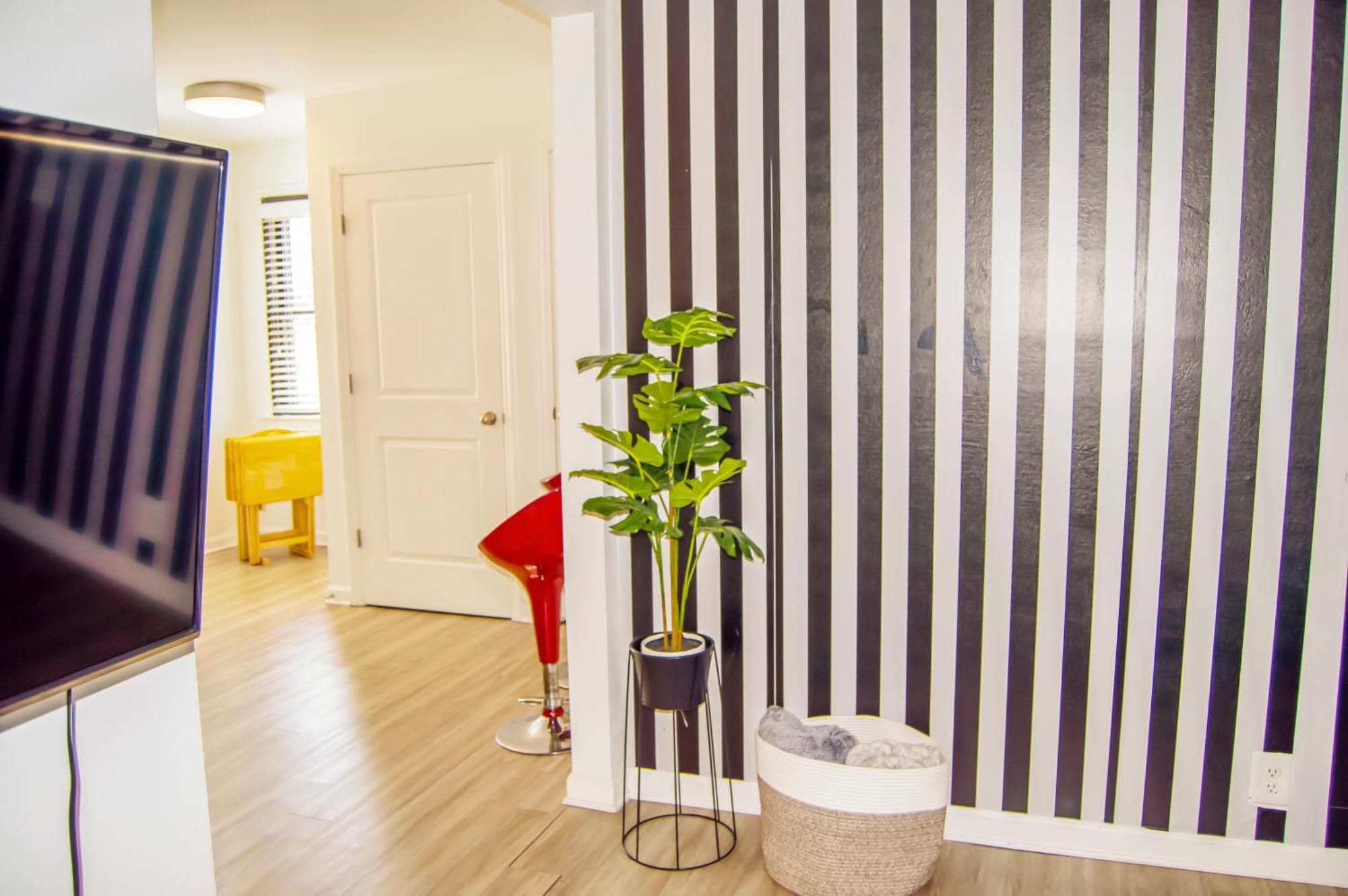 Cozy Condo, Minutes From Broadwy, Sleeps 5 Νάσβιλ Εξωτερικό φωτογραφία