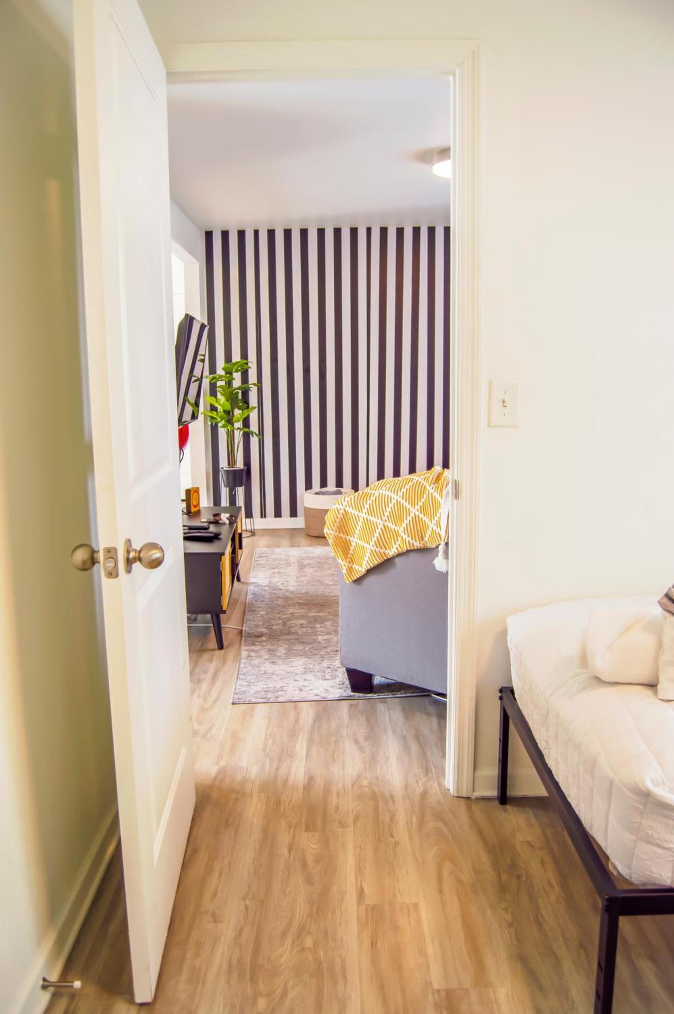 Cozy Condo, Minutes From Broadwy, Sleeps 5 Νάσβιλ Εξωτερικό φωτογραφία